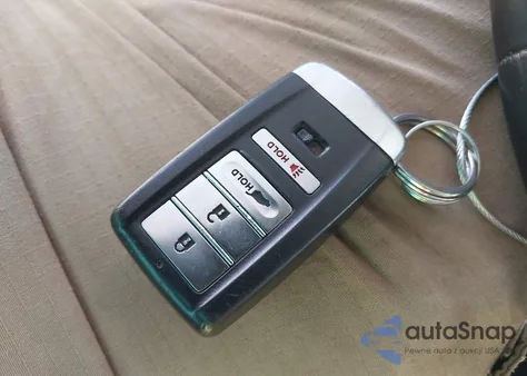 2019 Acura Rdx Advance Package z USA, uszkodzony, nr VIN 5J8TC2H75KL000905